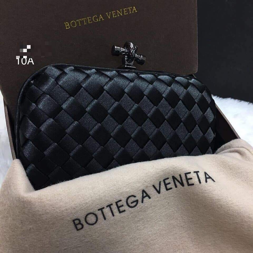 Bottega Veneta Black Colour Clutch