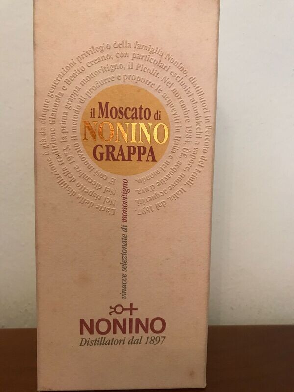 GRAPPA MONOVITIGNO MOSCATO - NONINO
