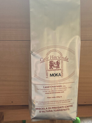 CAFÉ HACIENDA - CAFFÉ D'ALTURA 4 PACCHETTI DA 250 GR. - 4 PACKETS OF 250 GR. CAFÉ HACIENDA - CAFFÉ D'ALTURA 4 PACCHETTI DA 250 GR. - 4 PACKETS OF 250 GR.