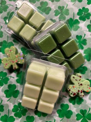 Shake Your Shamrocks Clamshell Wax Melt