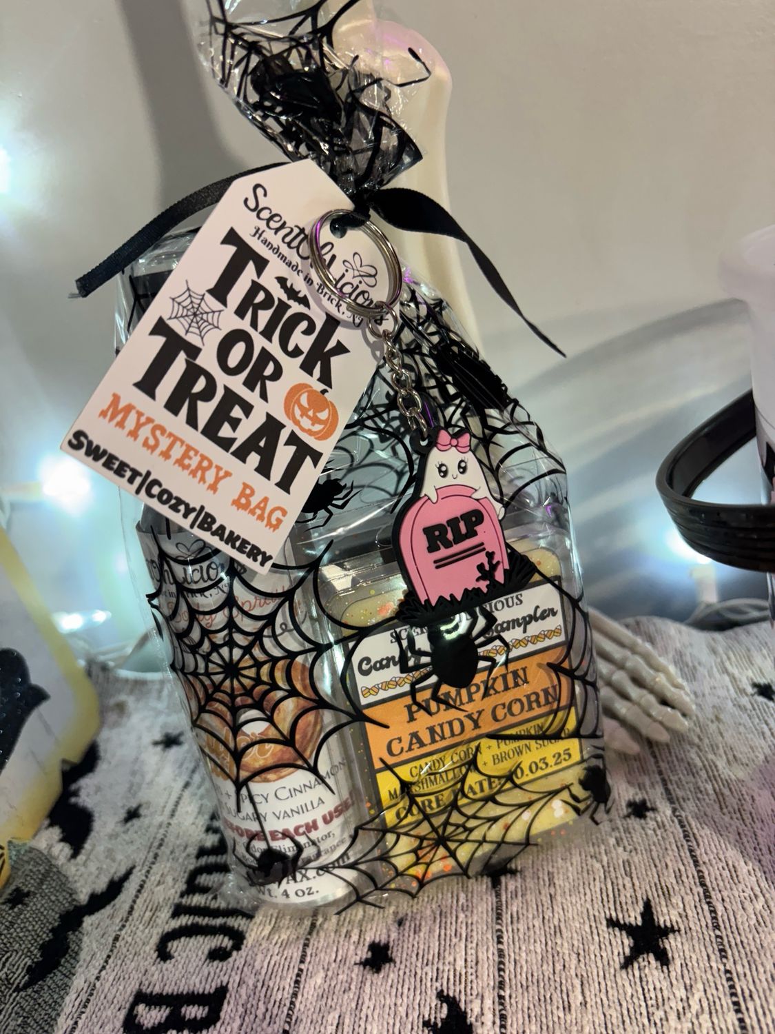 👻Trick-Or-Treat Mystery Bag 👻