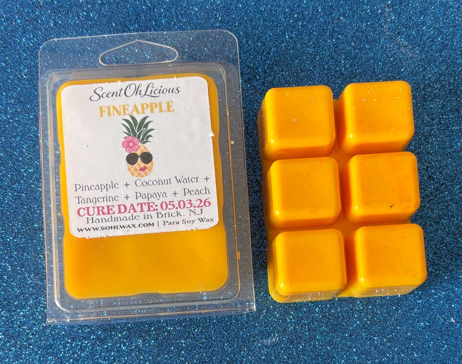 🍍 Pineapple Clamshell