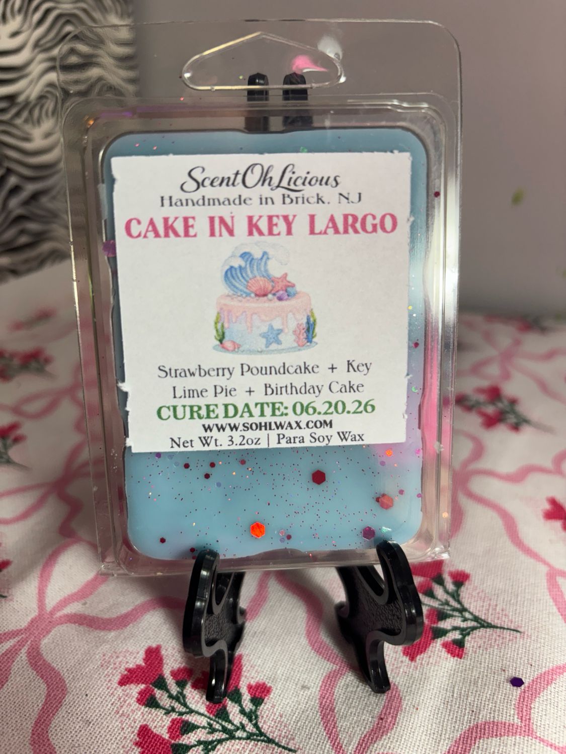 Cake In Key Largo Clamshell Wax Melt