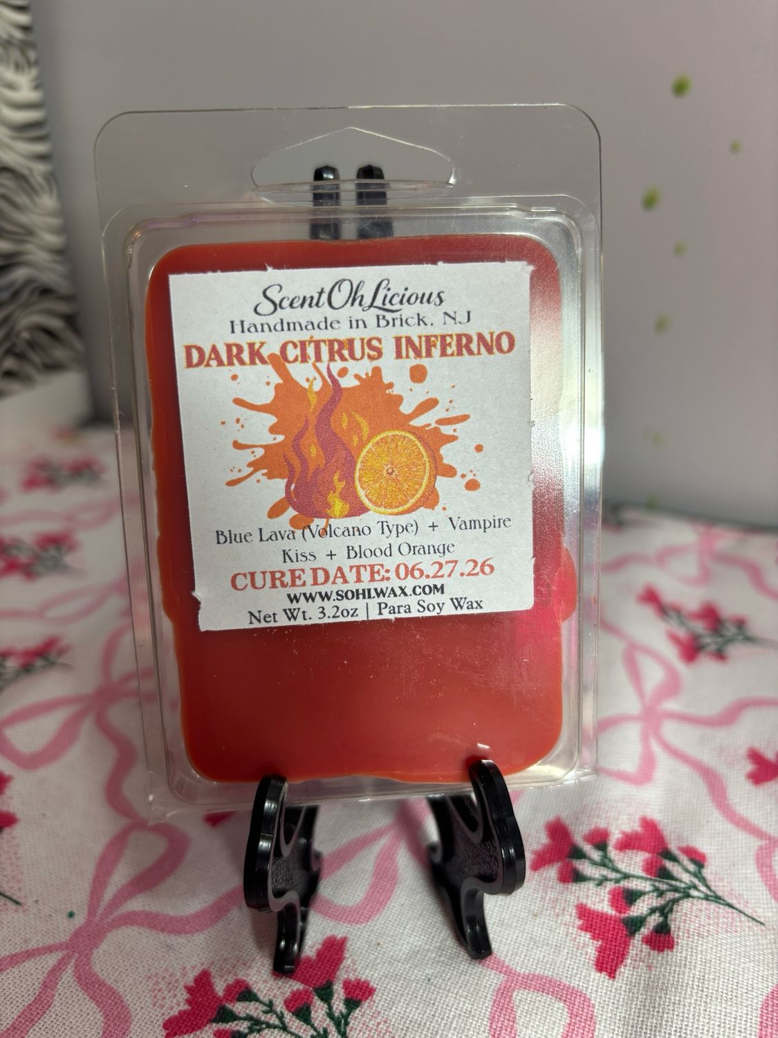 Dark Citrus Inferno Clamshell Wax Melt