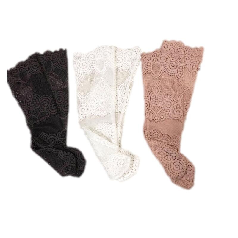 Alice Lace Socks- White