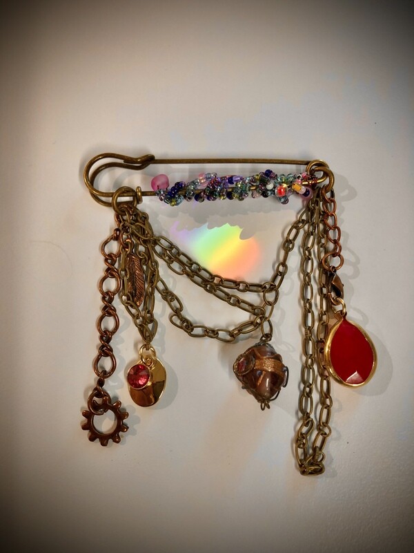 Gypsy pin