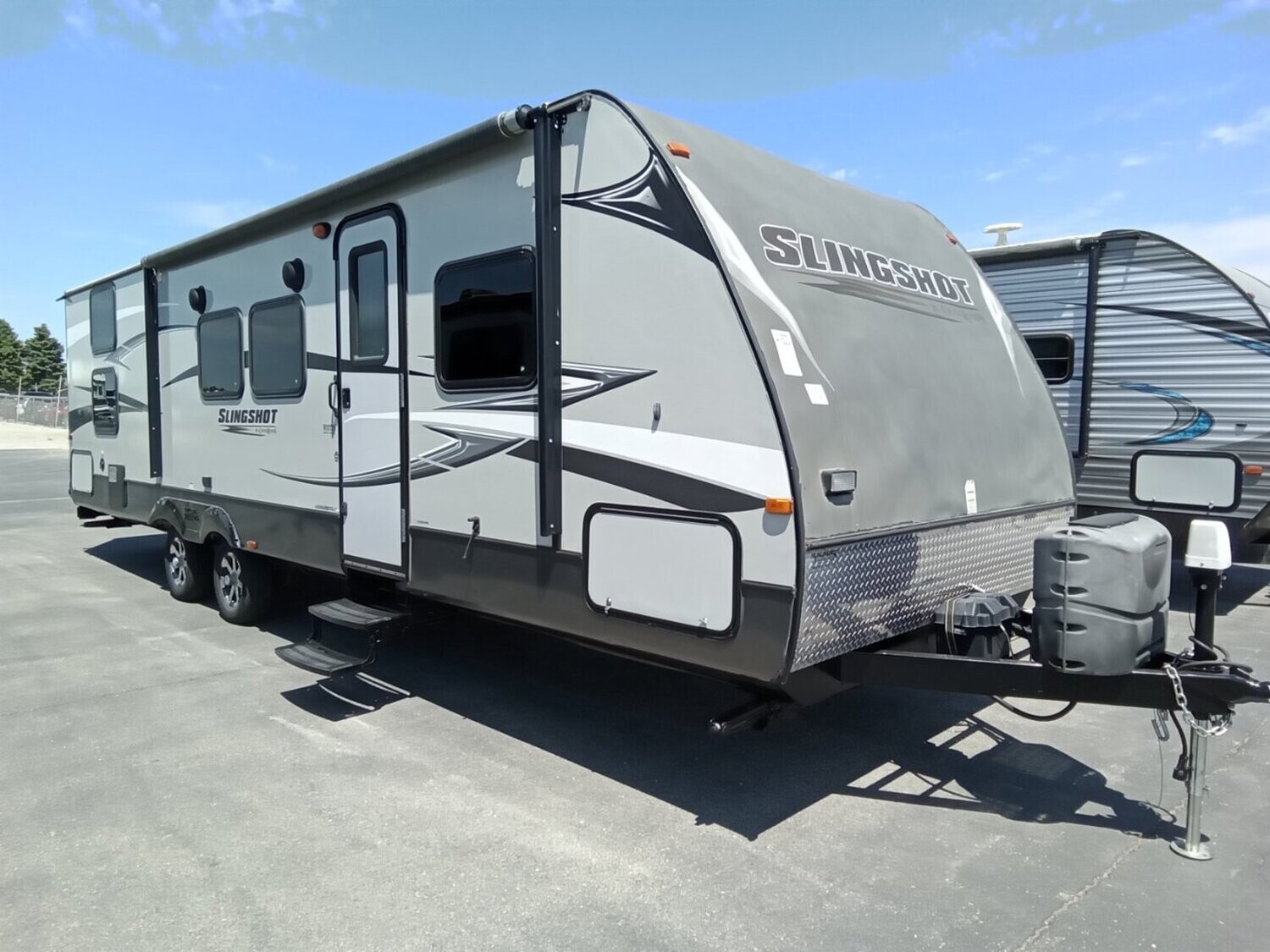 2012 CROSSROADS SLINGSHOT BUNKHOUSE