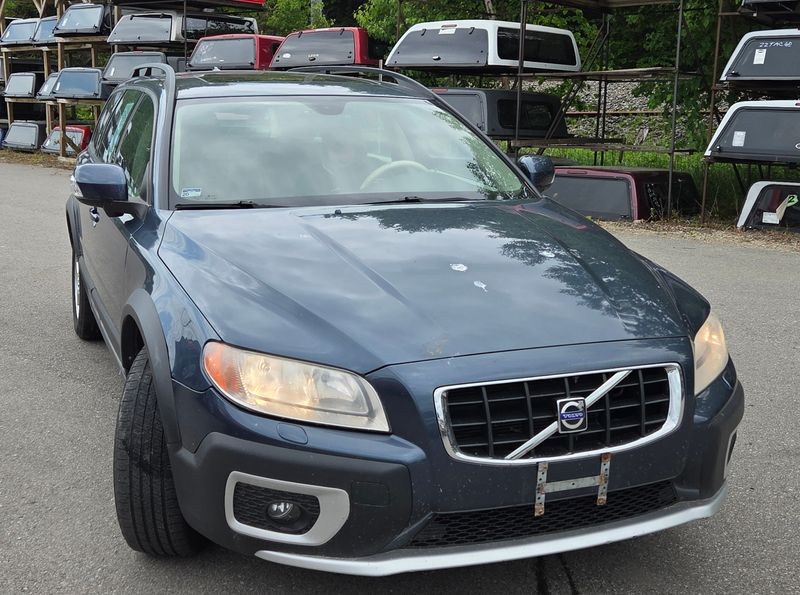 2009 VOLVO  XC70