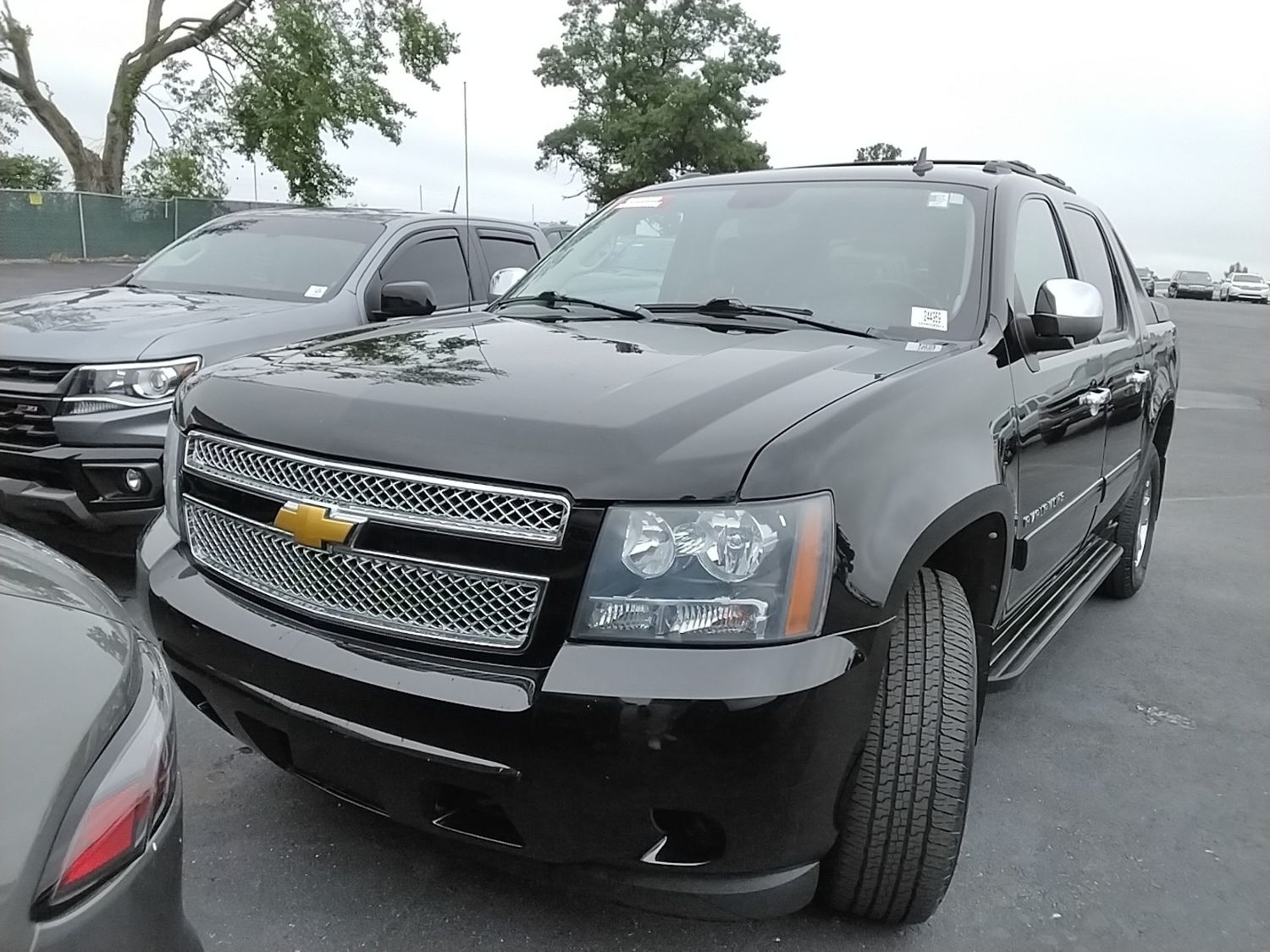 2012 CHEVROLET AVALANCHE LS