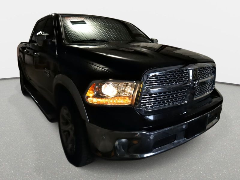 2017 RAM 1500 LARAMIE