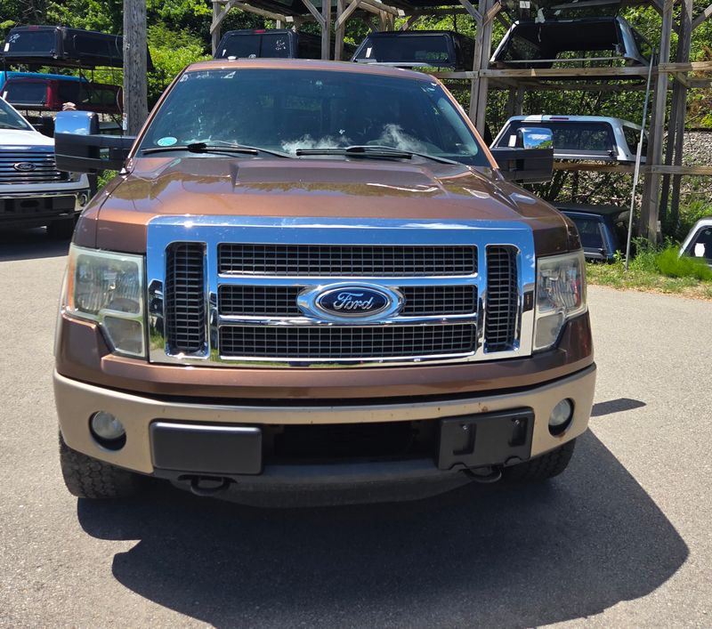 2011 FORD F150 LARIAT SUPERCREW 4X4 2011 FORD F150 LARIAT SUPERCREW 4X4