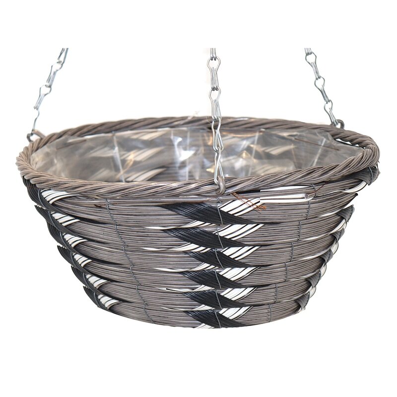 Flat Bottom Planter With Stiff Swivel Chain Hanger