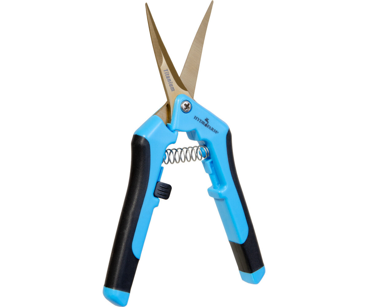 Precision Curved Blade Titanium Pruner