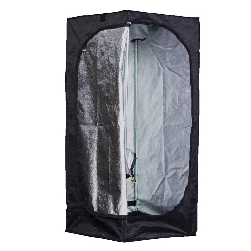 Mammoth Classic+ 60 2.0' x 2.0' x 4.6' Mammoth Classic+ 60 2.0' x 2.0' x 4.6'