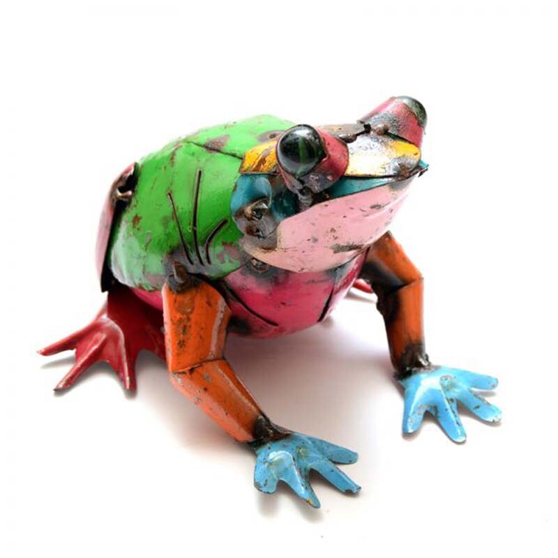 Frog #3        (22X21X16)