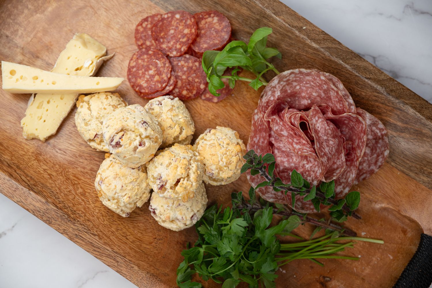 ITALIAN SALAMI &amp; HERBS, 24 units approx.