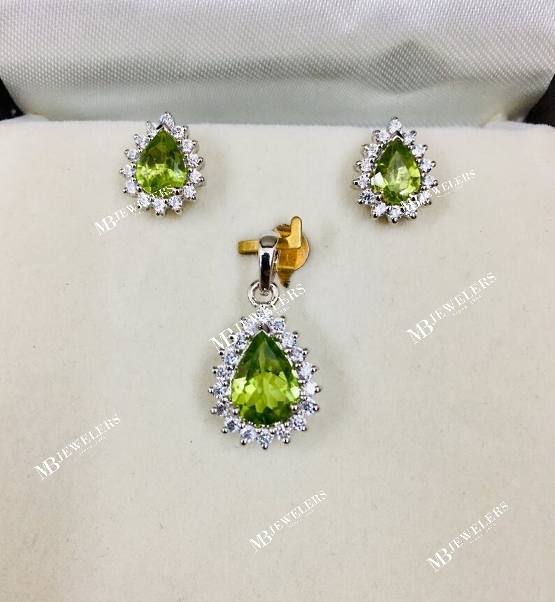 Ladies Jewellery Set