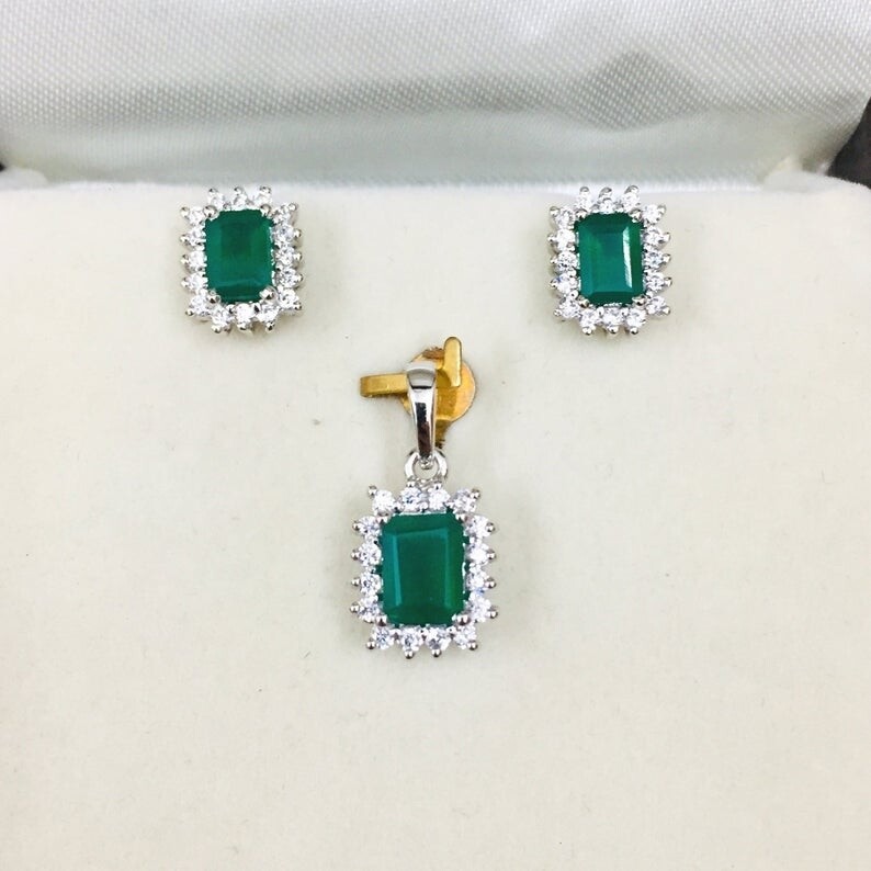 Ladies Jewellery Set