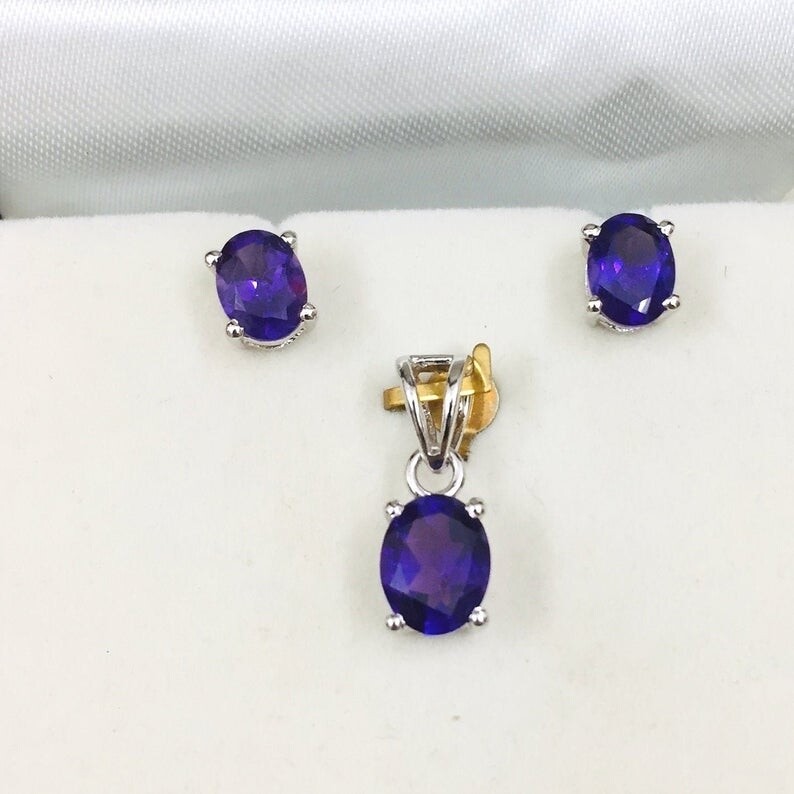 Ladies Jewellery Set