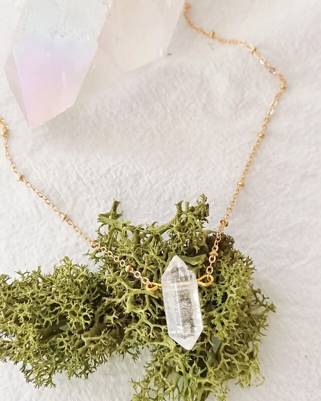 COLLAR DHARMA CUARZO ROCA