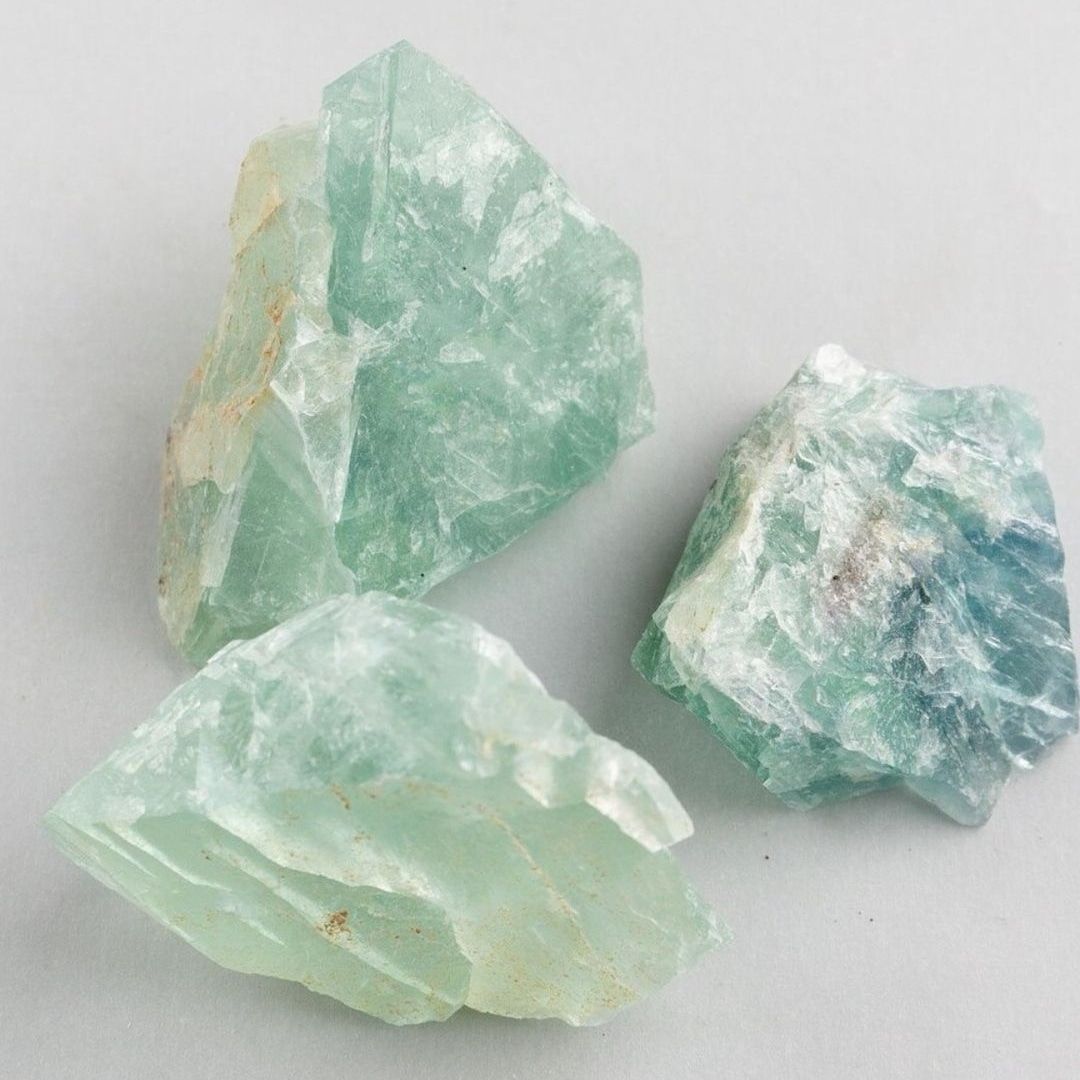 Fluorita verde en bruto