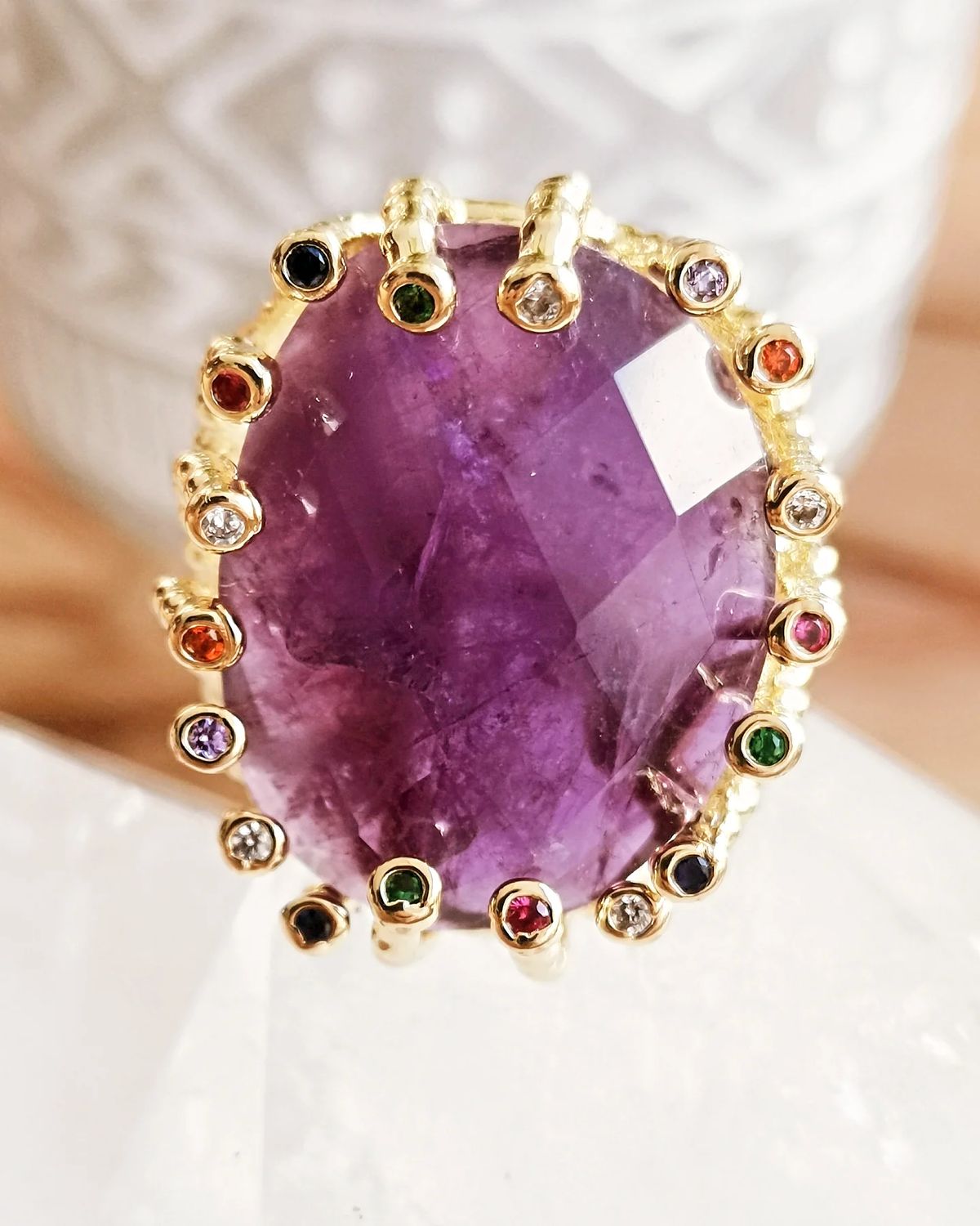 ANILLO DHYANA AMATISTA