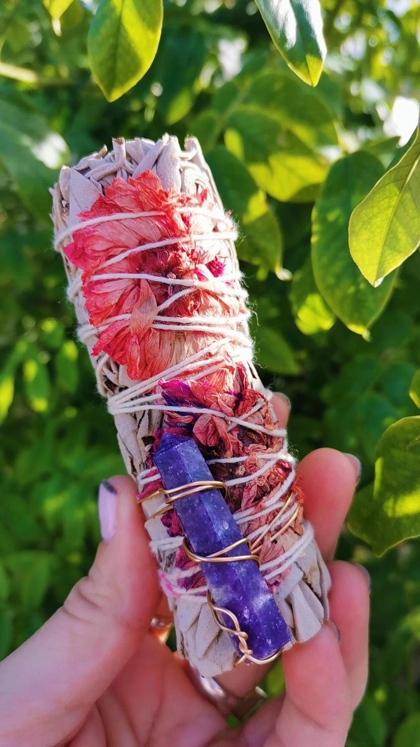 Sahumerio lepidolita