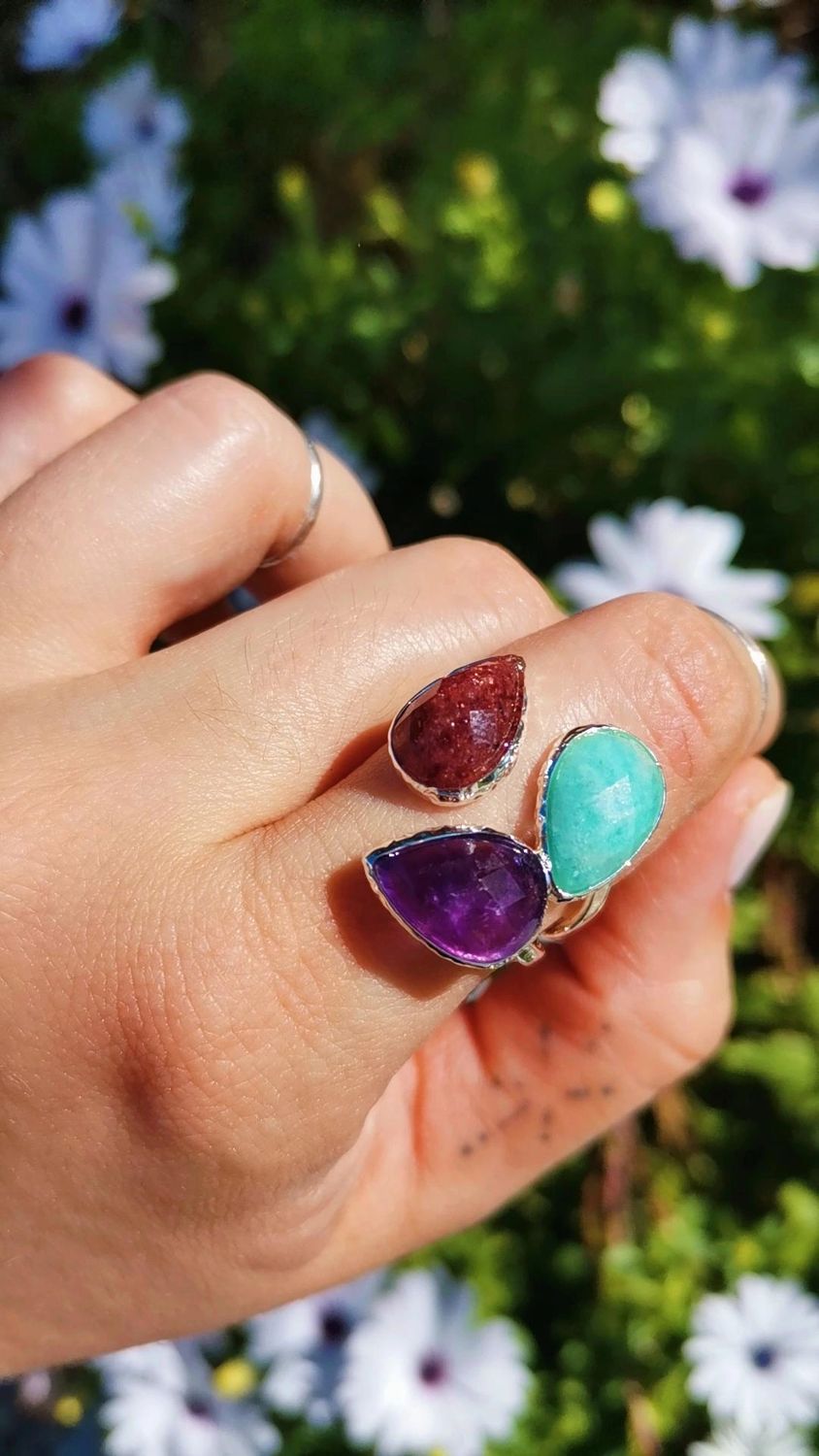 Anillo amazonita, amatista y cuarzo fresa