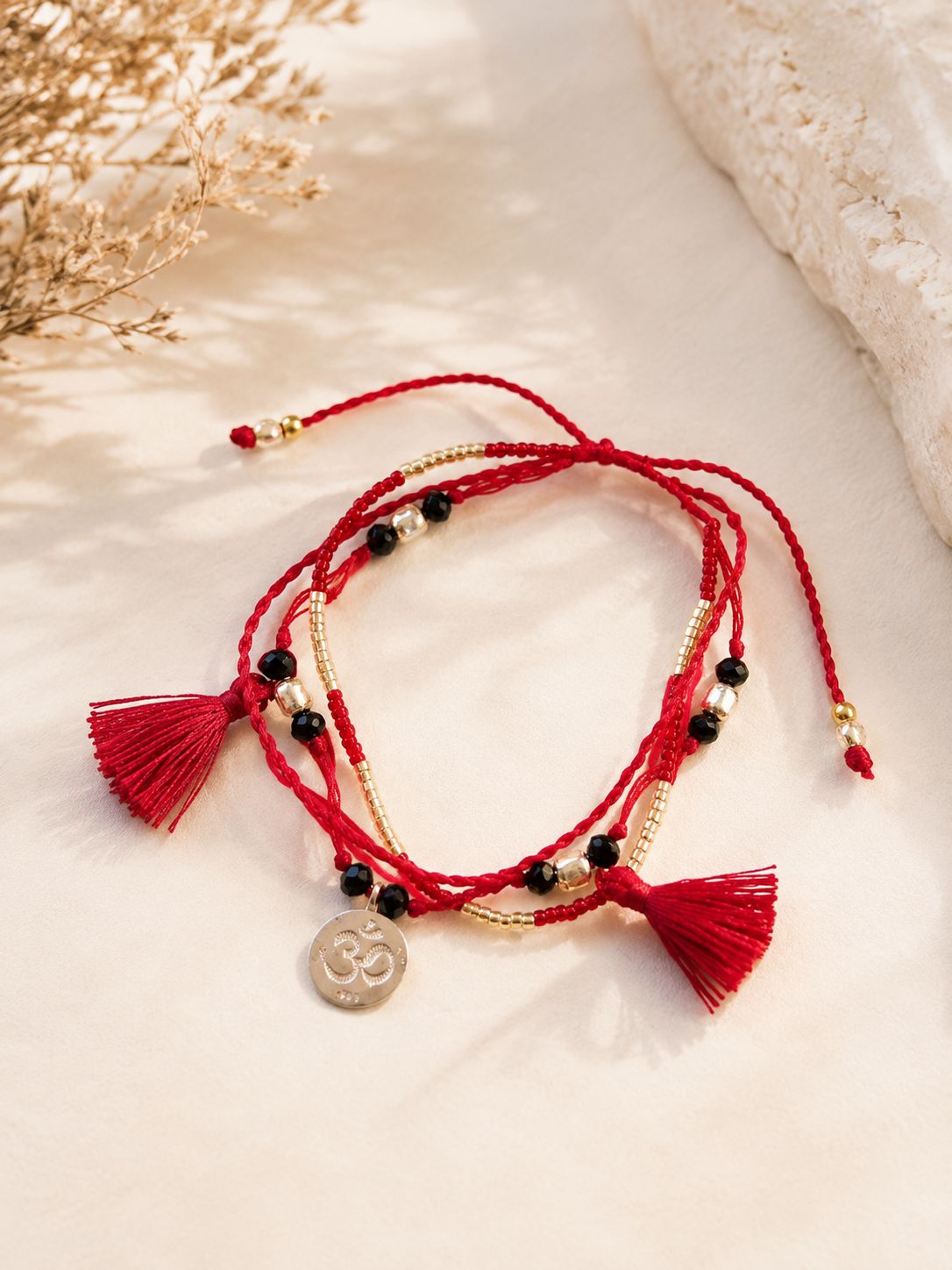 Pulsera Tri Hita Karana protección Pulsera Tri Hita Karana protección