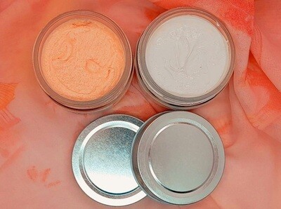 COCO TRIO

BODY SCRUB/
BODY BUTTER/
SOAP BAR