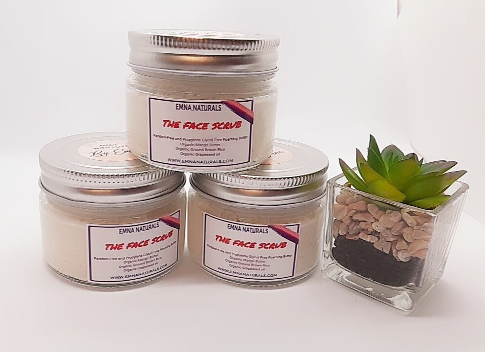 BRIGHTENING FACE SCRUB