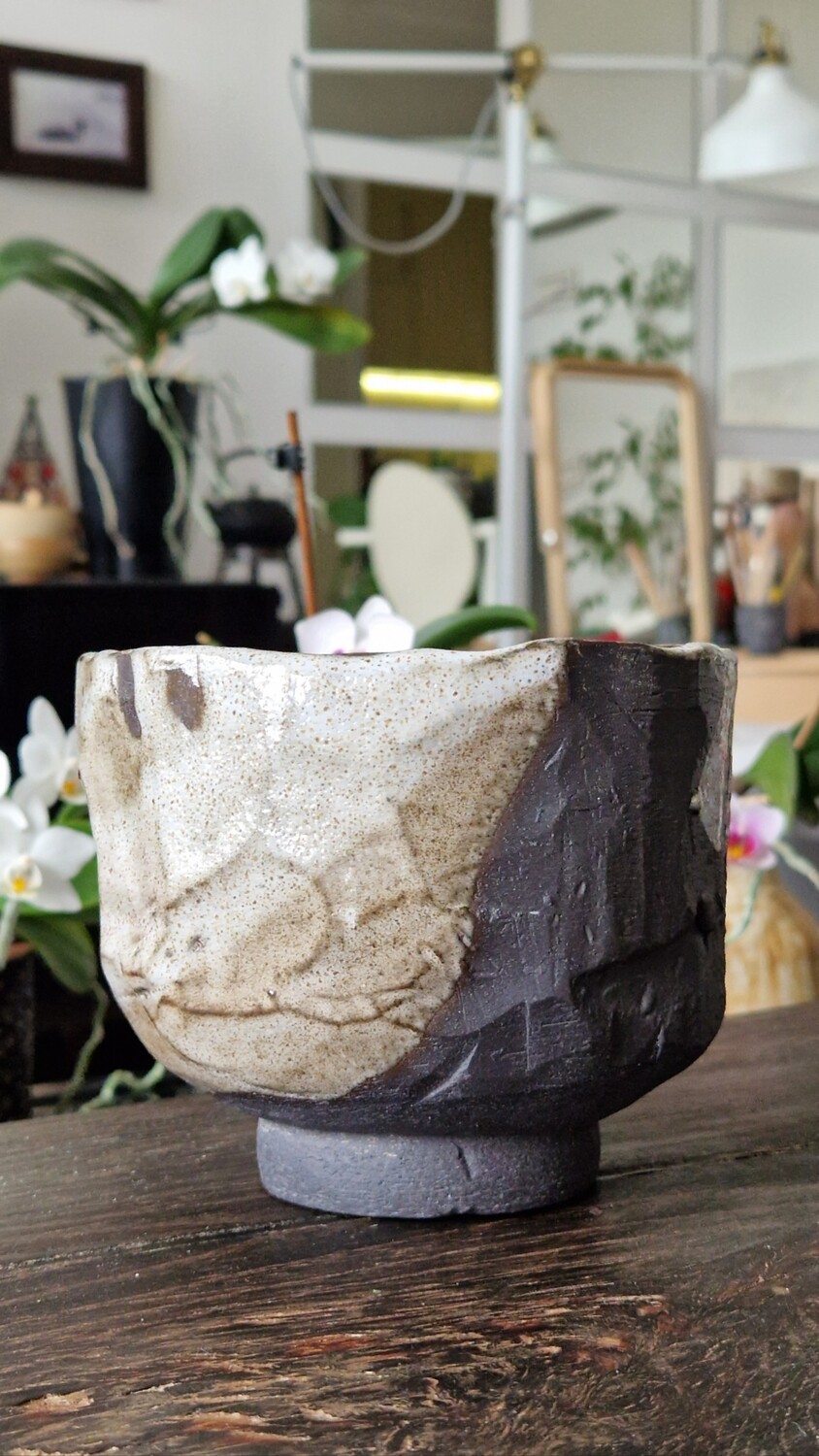 Hand-Made Stoneware Kurinuki Tea Cup