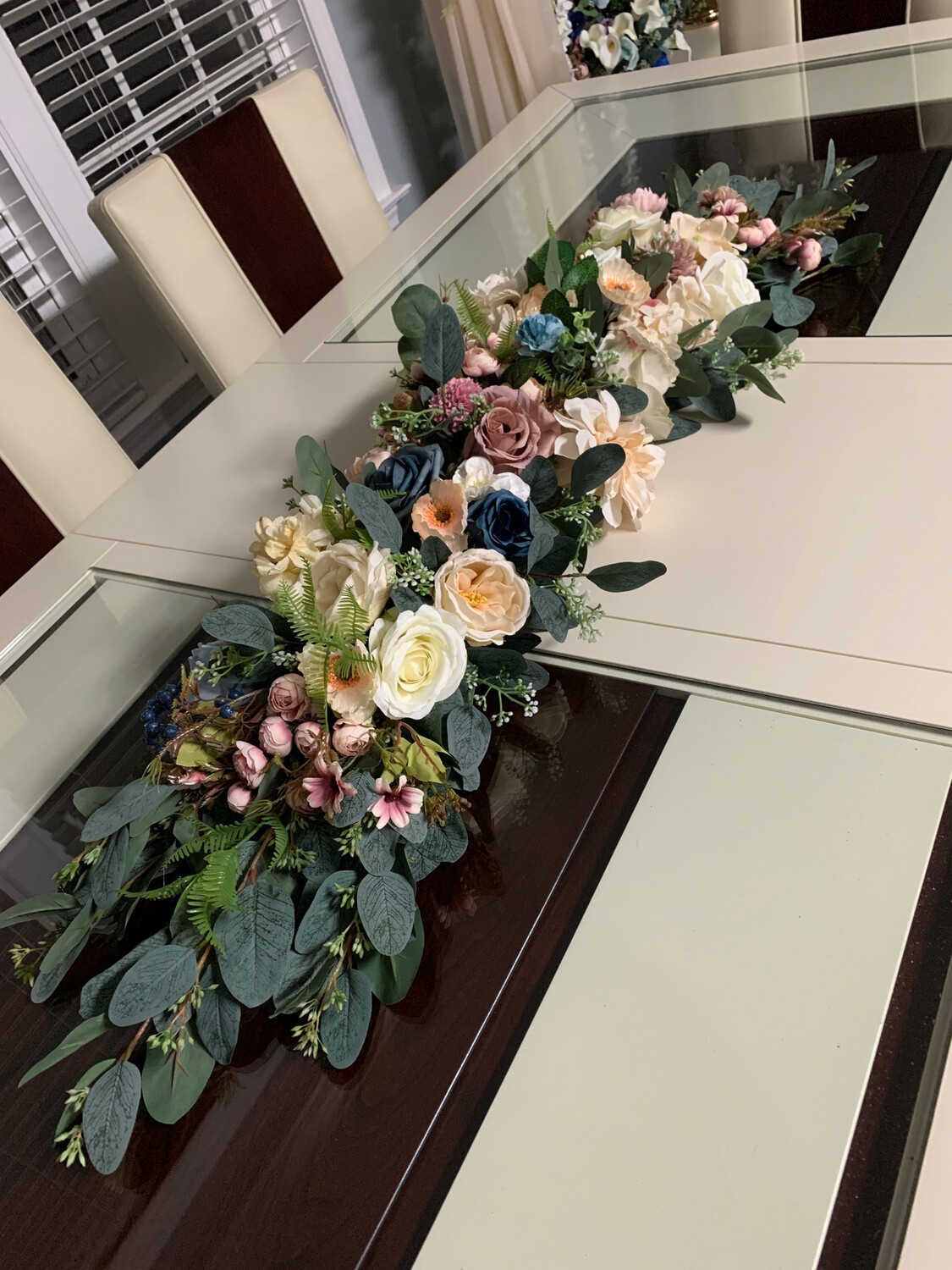 FLOWERS RUNNER 36” LONG