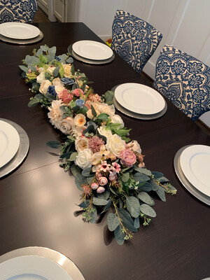 FLOWERS RUNNER 36” LONG