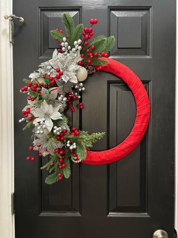 Stunning Christmas Wreath