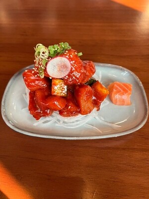 Spicy Salmon Sashimi (Half)