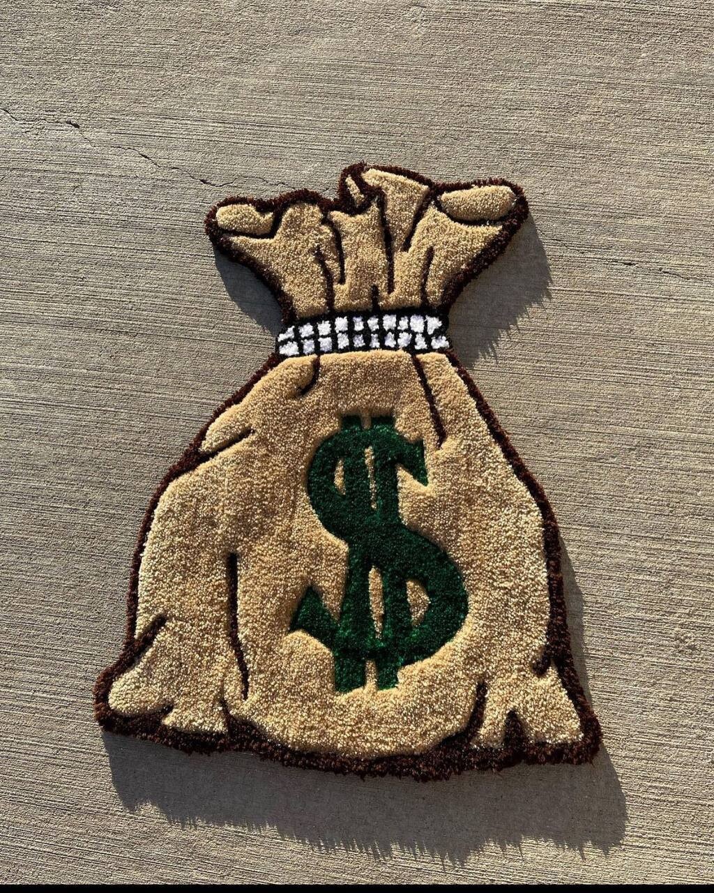 Money Bag Rug  1ft x 1ft