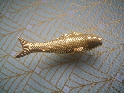 Gold brass fish design cabinet pull