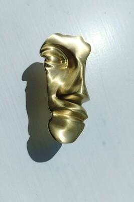 Gold brass unique statue face drawer handle