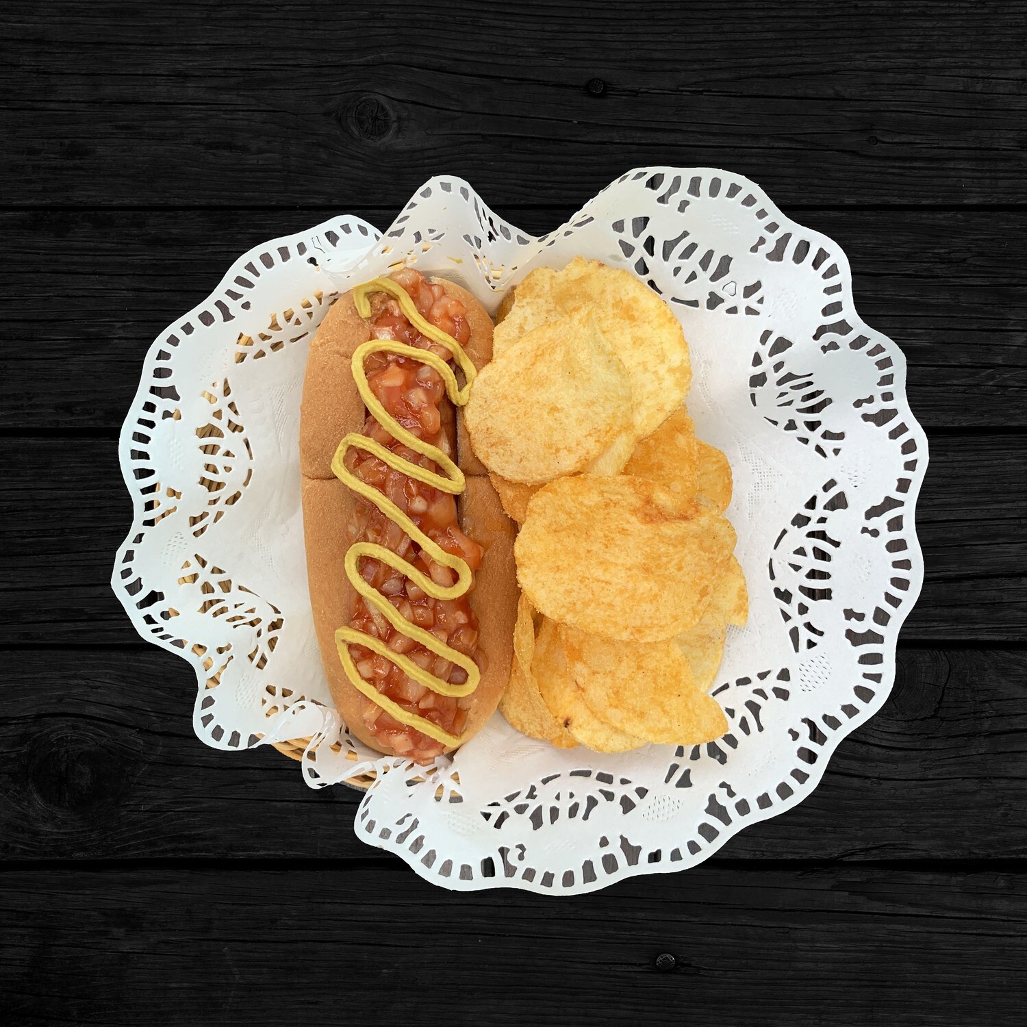 Hot Dog with Potato Chips