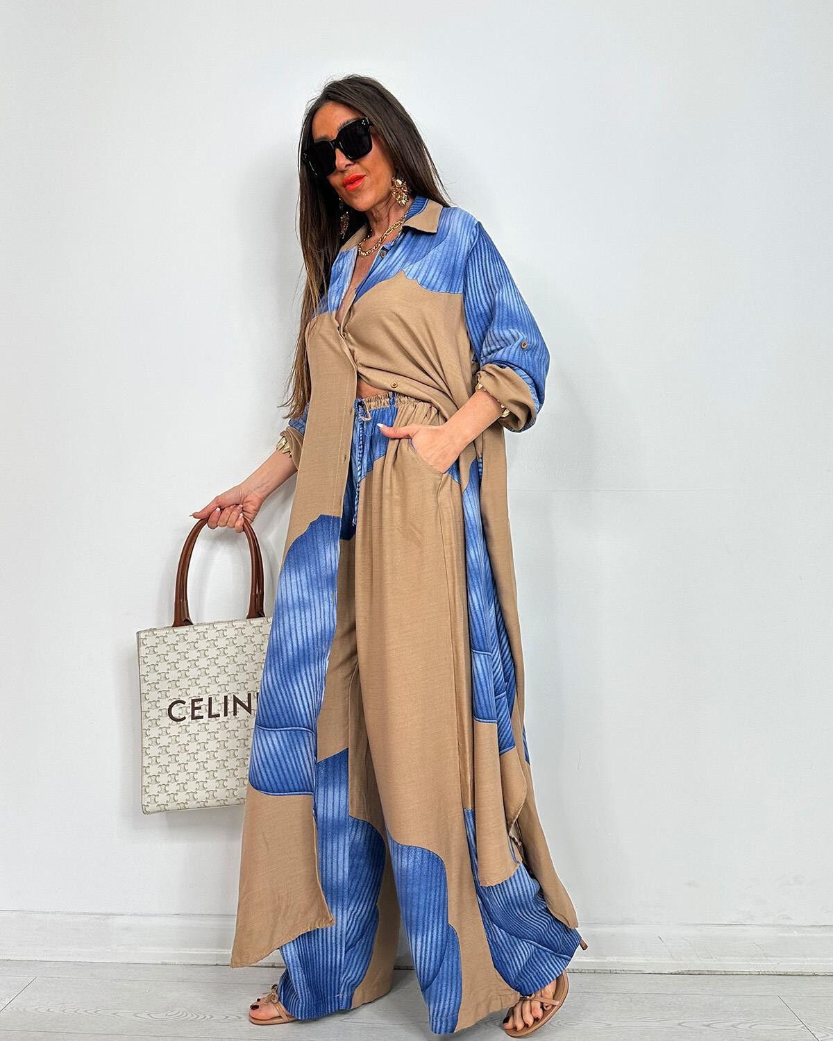 &#39;Phenomenal&#39; 2 Piece Set in Beige &amp; Blue