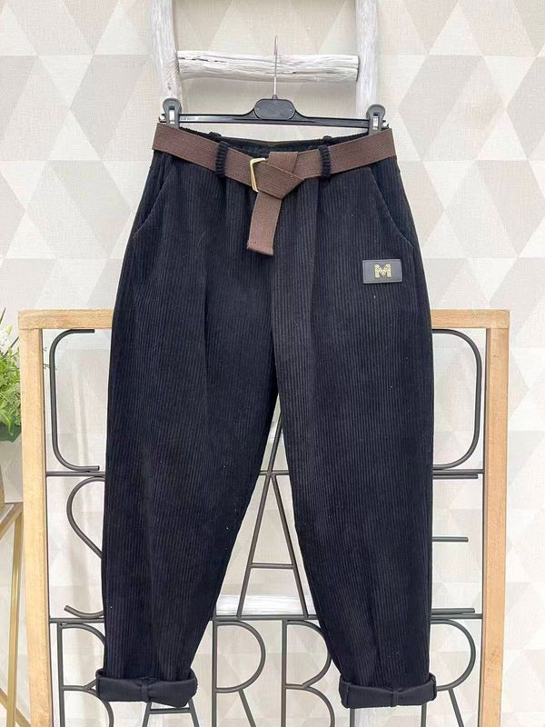 &#39;MiMi&#39; Casual Cord Pants in Black