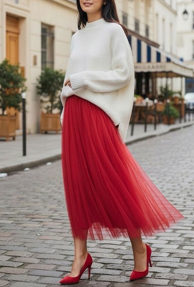 &#39;Tulipa&#39; Gentle Tuile Skirt in Red