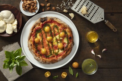 PESTO E POMODORINI - Masa Clásica