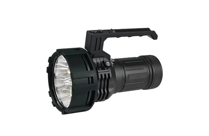 Acebeam X75 (XHP70.3 HI - pisimmälle heittävä versio!)