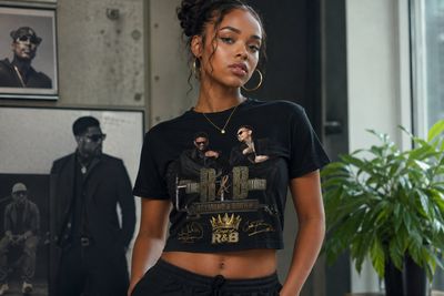 Oversized Print Crop Top Shirt: The R&amp;B Tour 3