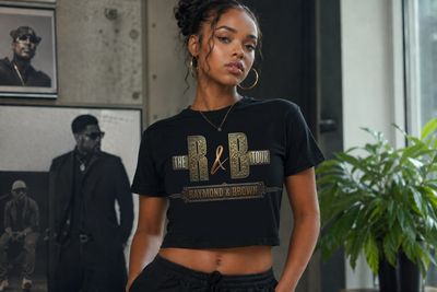 Oversized Print Crop Top Shirt: The R&amp;B Tour 5