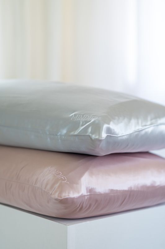 Mindify LuxeSilk Pillowcase