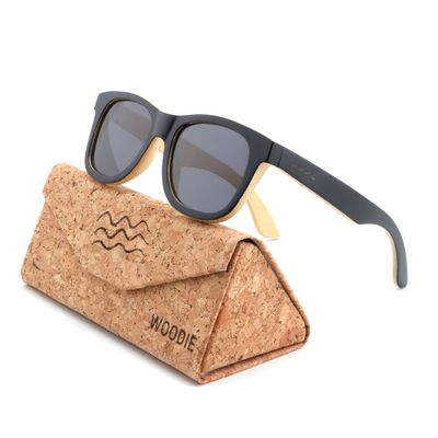 Black &amp; White Waves