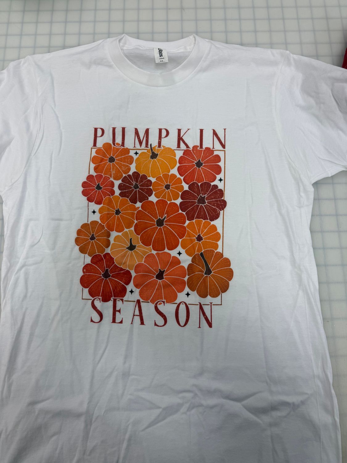 (M) Pumpkin Season  - Short Sleeve White